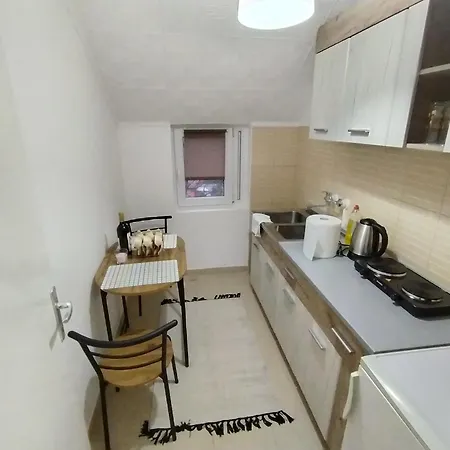 Apartment Nataly 2 *